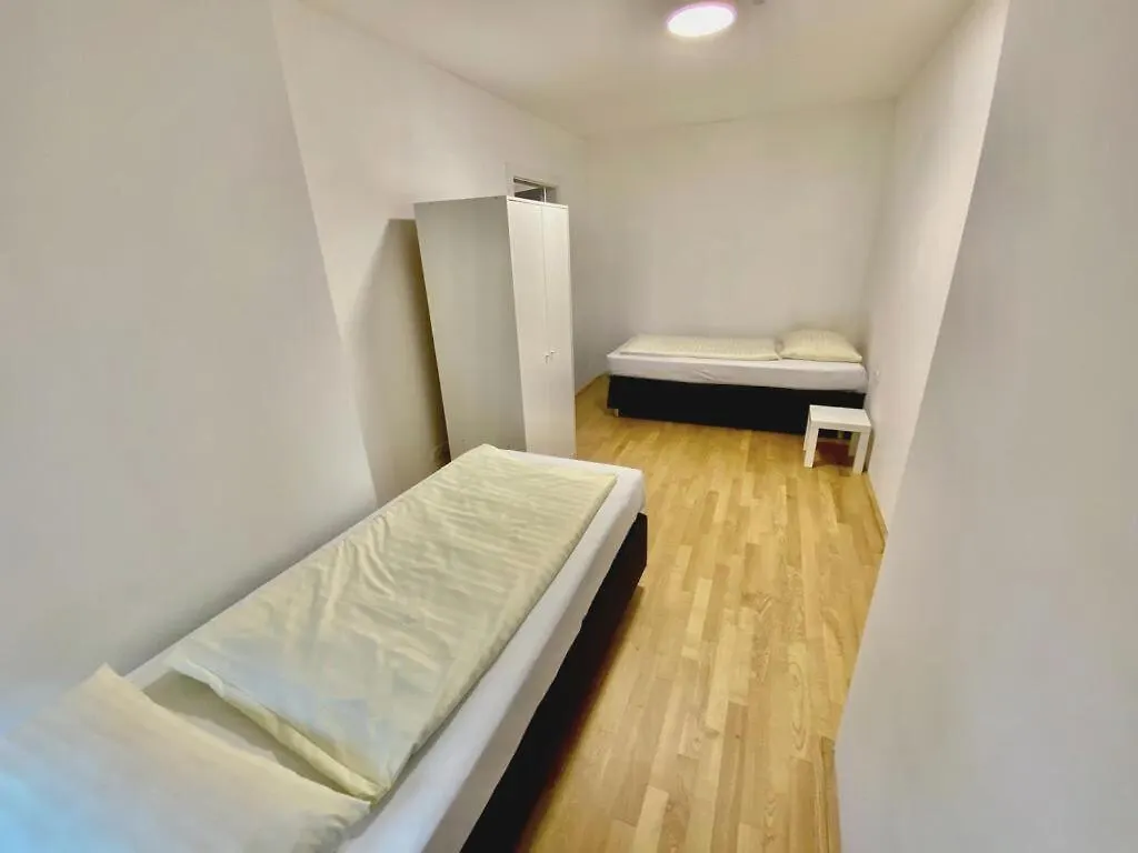 Vienna'S Danube Apartments  Vienna