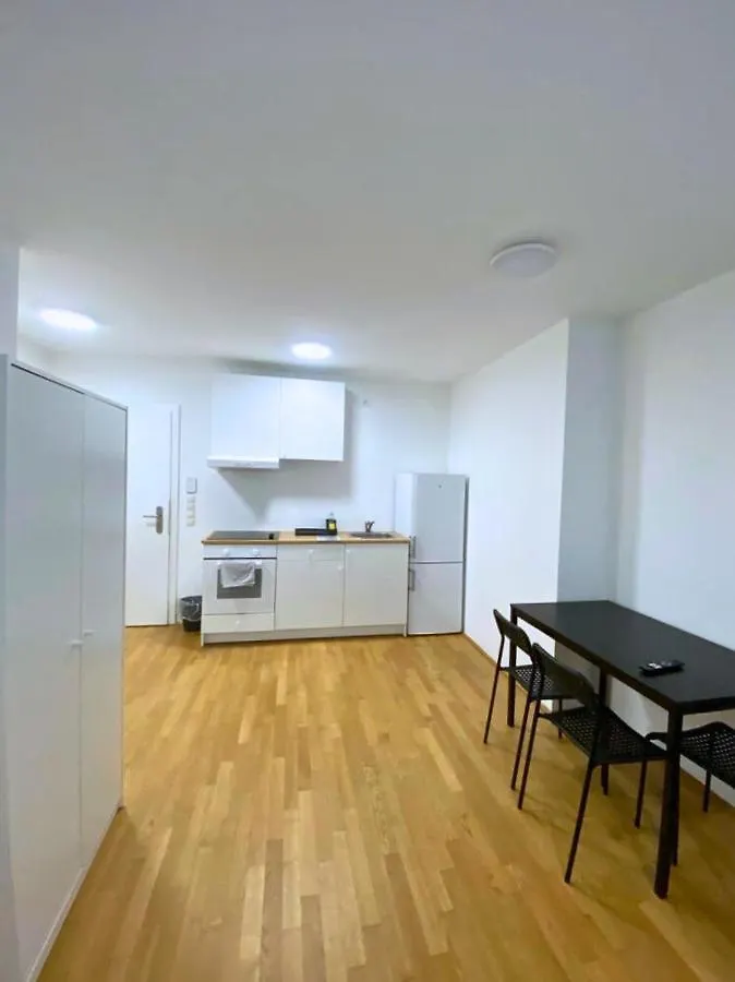 Vienna'S Danube Apartments Austria
